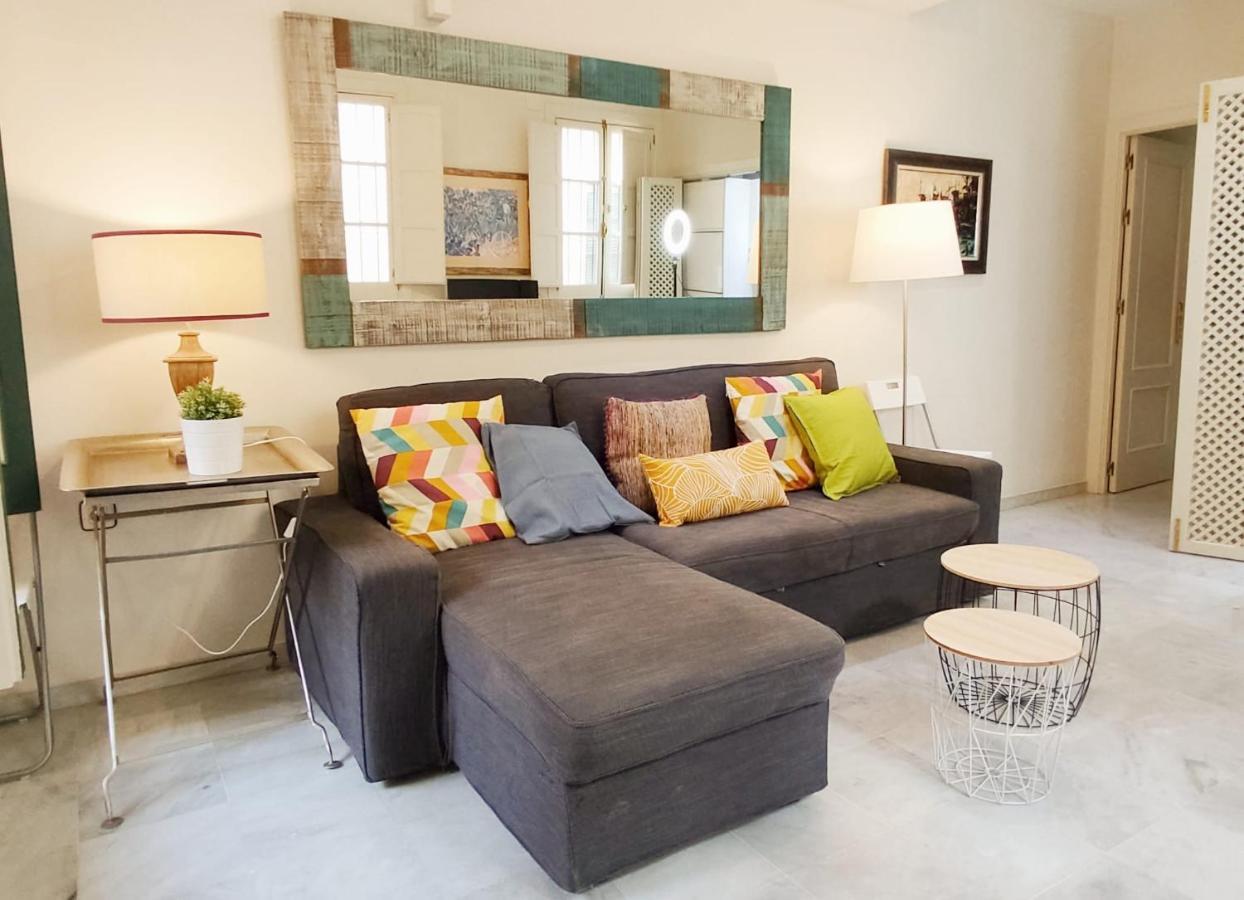 Homeyseville-Bright Apartment At Santa Cruz 4 Pax, Parking Optional Екстер'єр фото