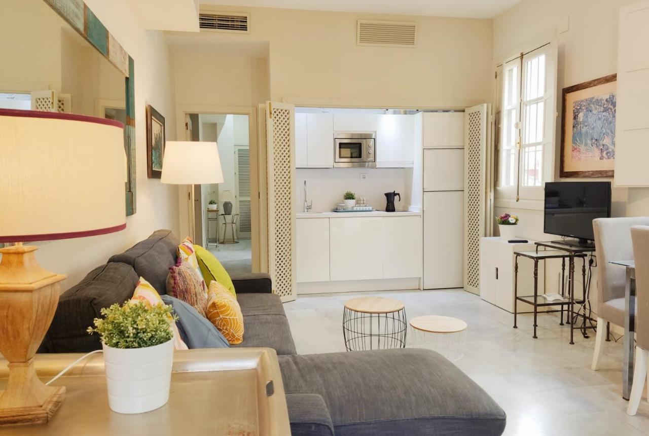 Homeyseville-Bright Apartment At Santa Cruz 4 Pax, Parking Optional Екстер'єр фото