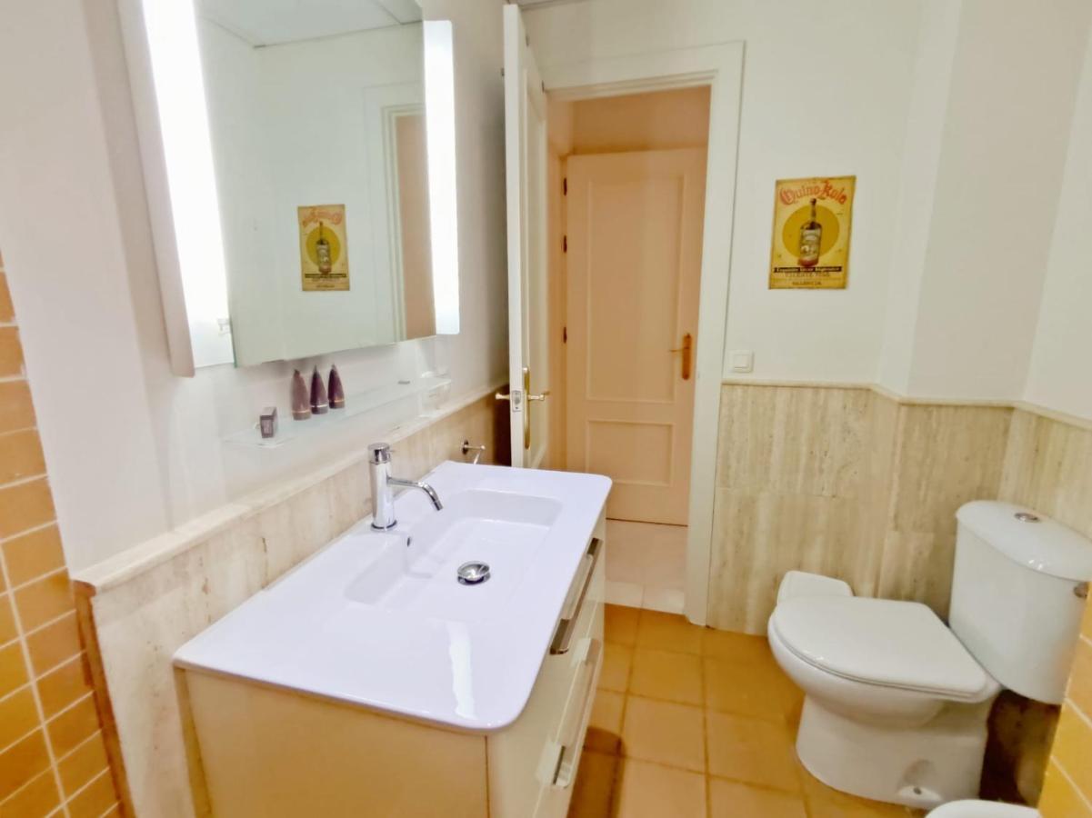 Homeyseville-Bright Apartment At Santa Cruz 4 Pax, Parking Optional Екстер'єр фото